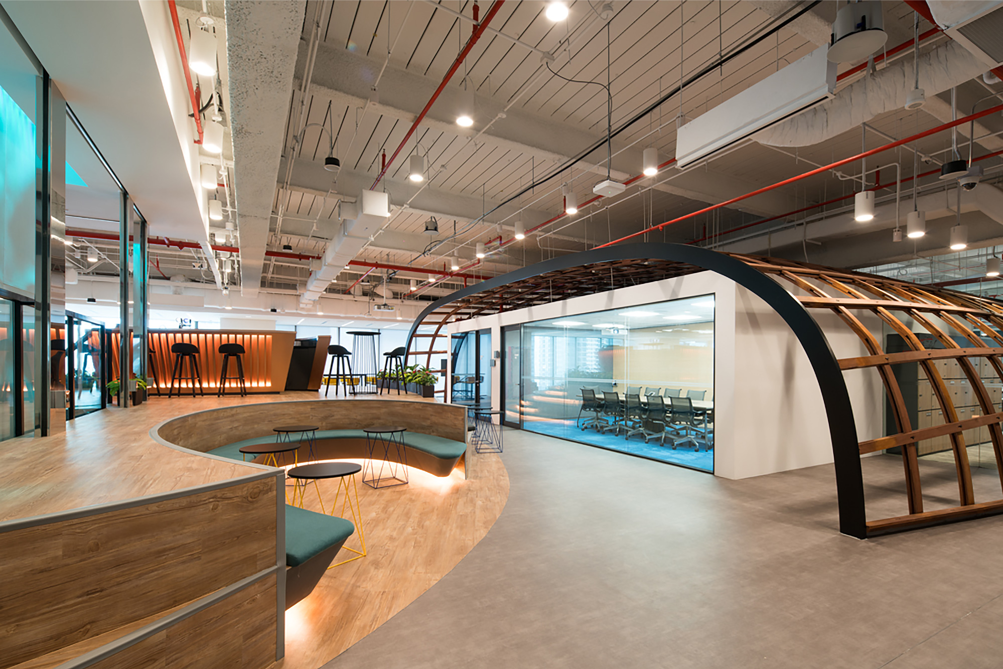 Prudential office in Singapore showcasing an agile office space design