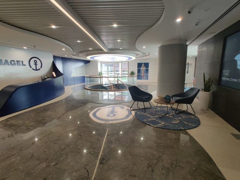 Kuehne+Nagel (K+N) workplace design drives connectivity and collaboration among different teams