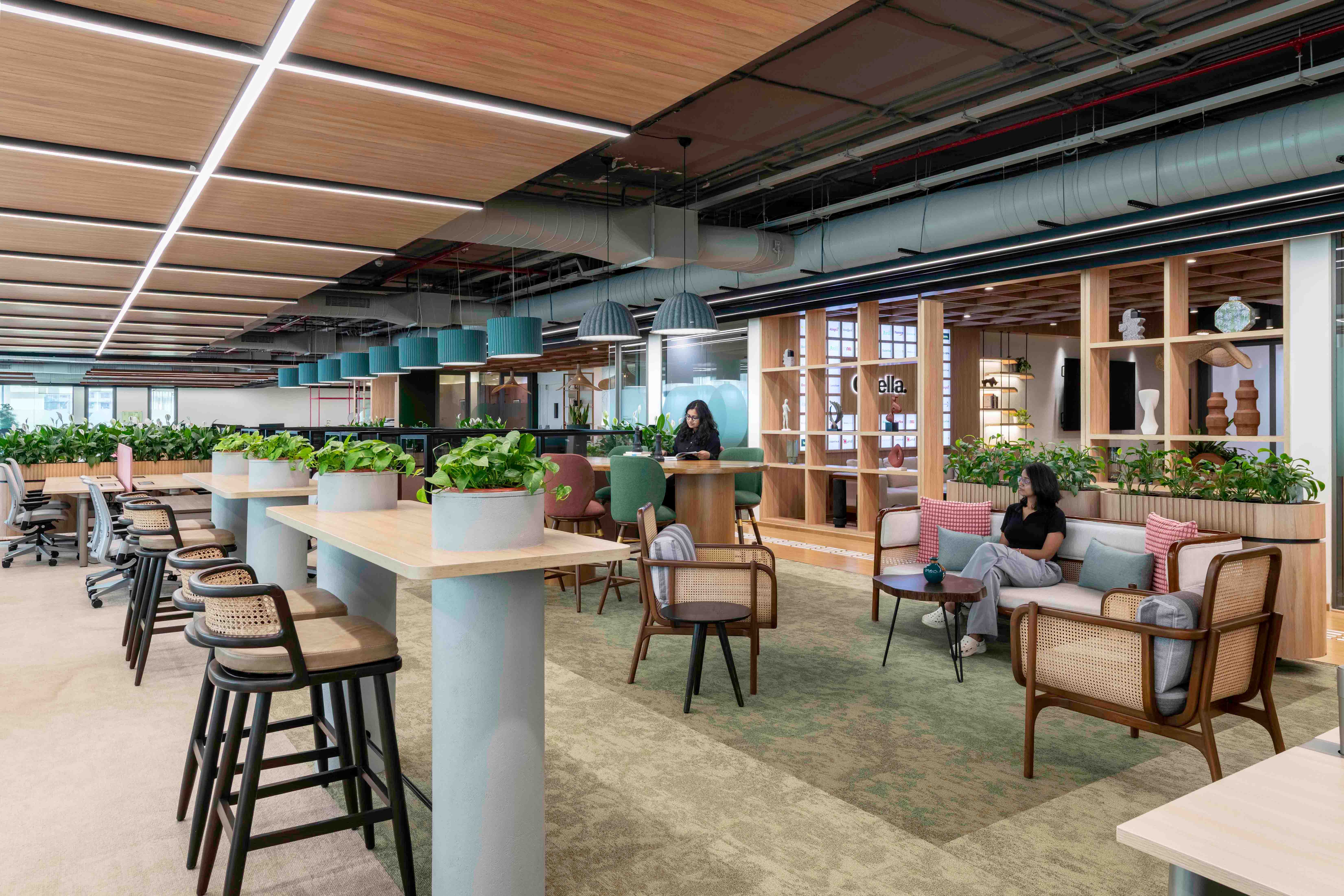 office interior design in Mumbai