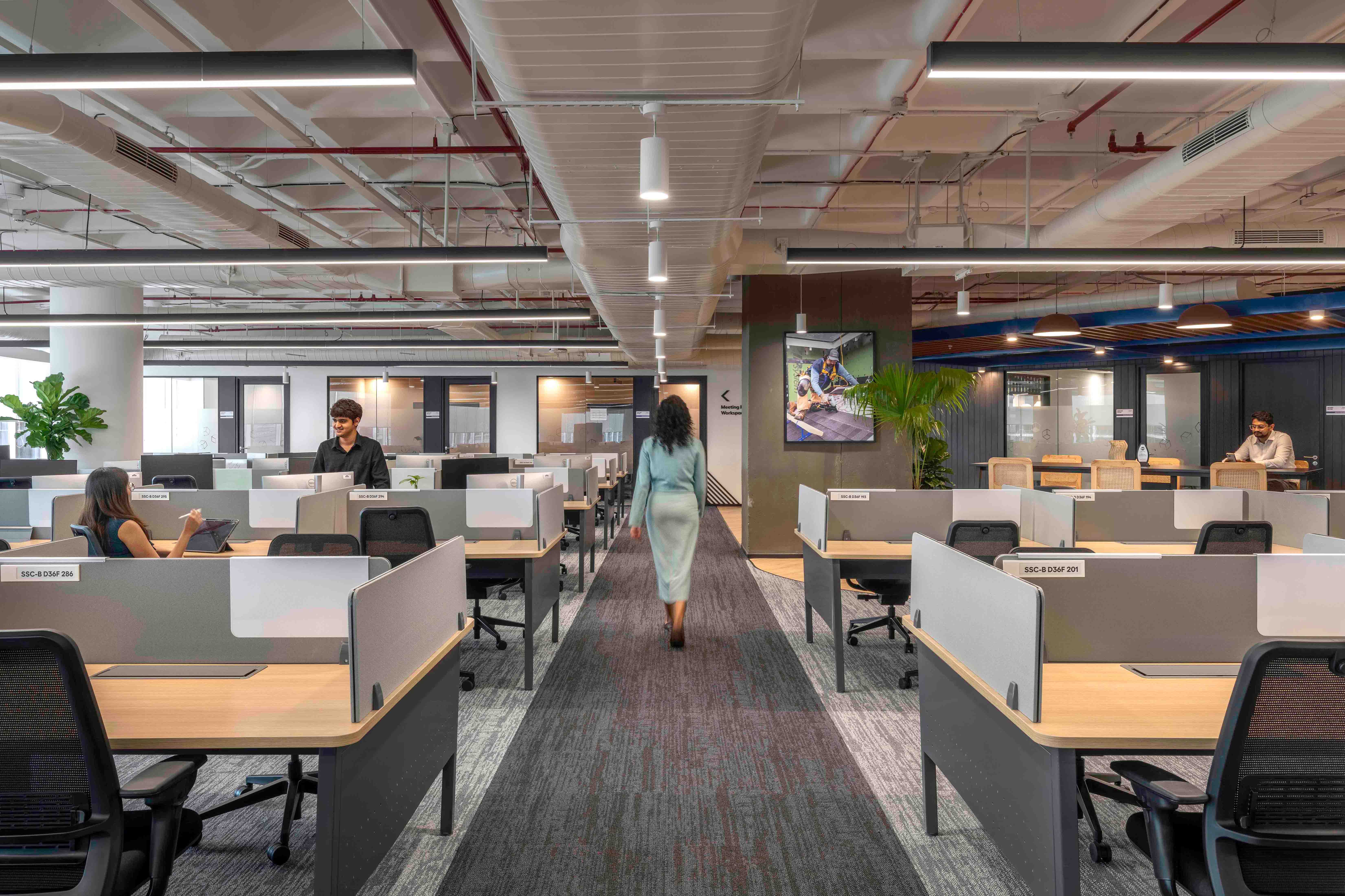Workplace Design and Build One Partner or Many Contractors